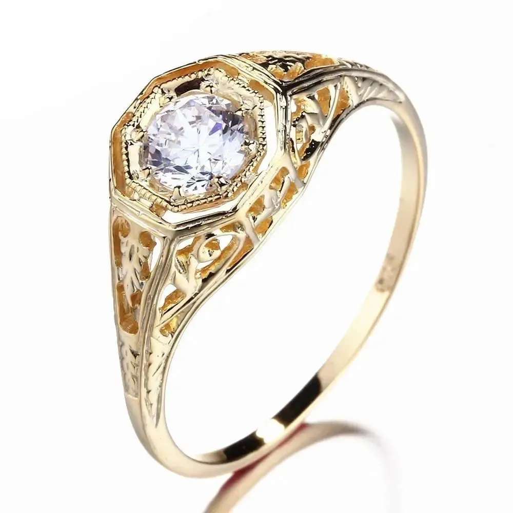 10k Yellow Gold Vintage / Unique Moissanite Ring 0.4ct