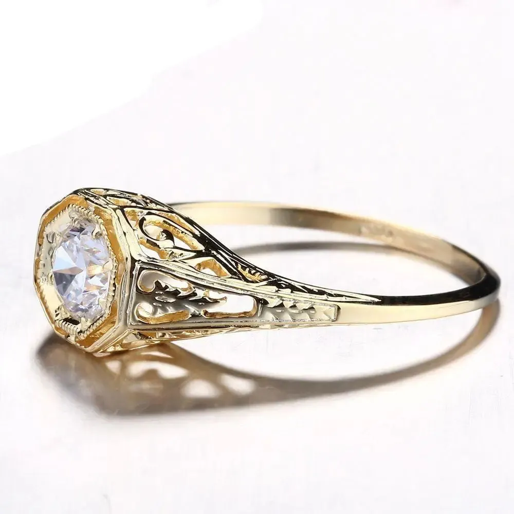 10k Yellow Gold Vintage / Unique Moissanite Ring 0.4ct