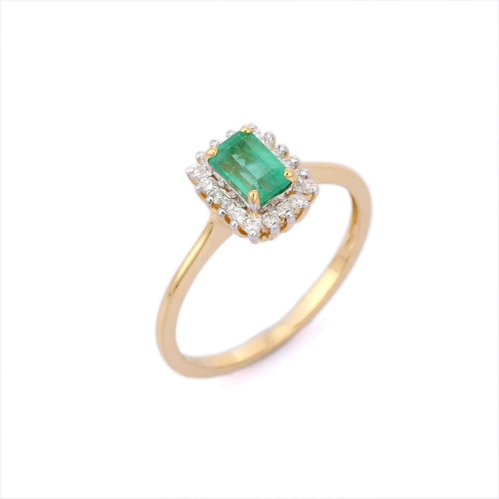 14K Gold Emerald Diamond Ring