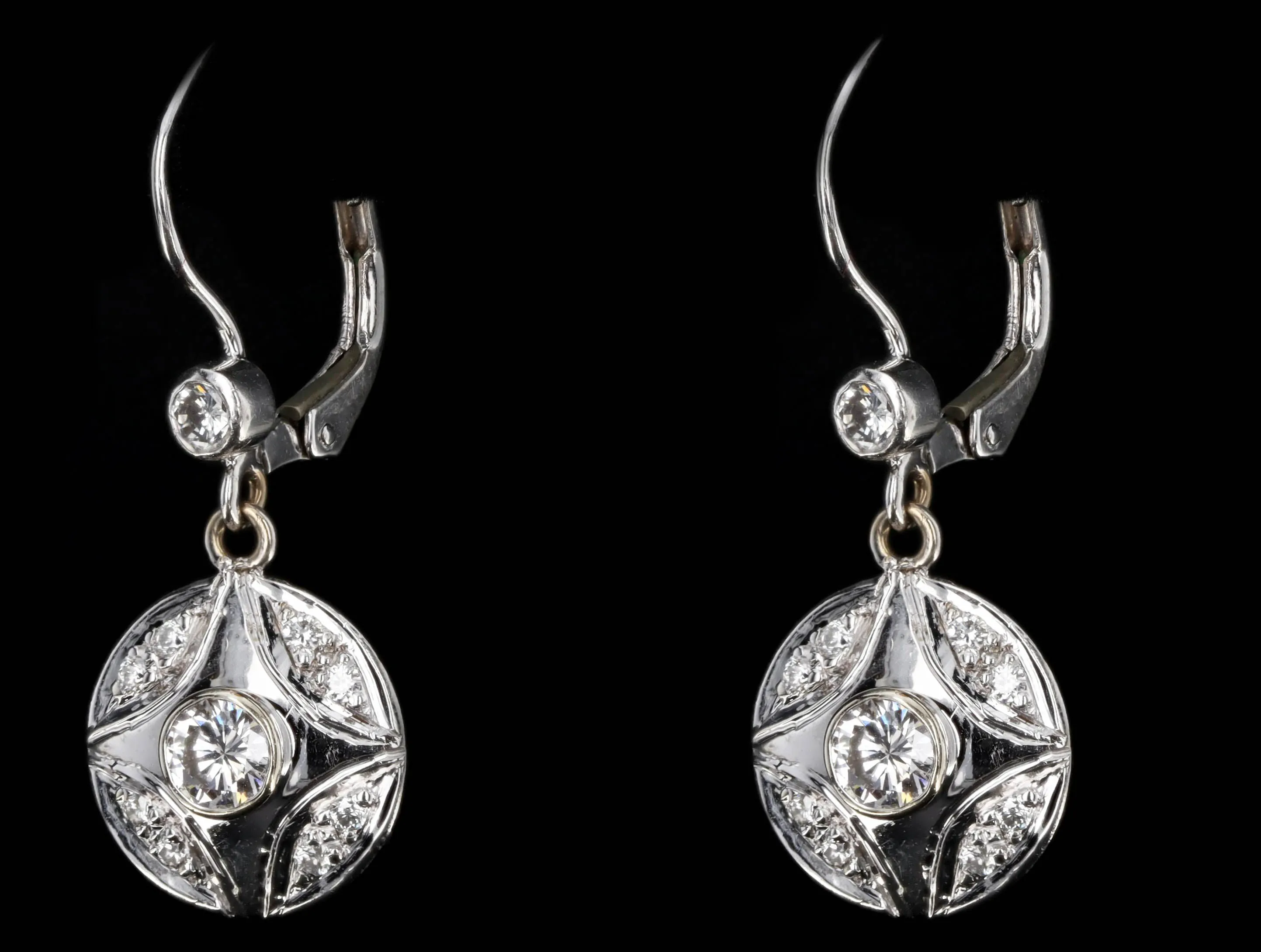 14K White Gold 0.70 Carat Total Weight Diamond Drop Earrings