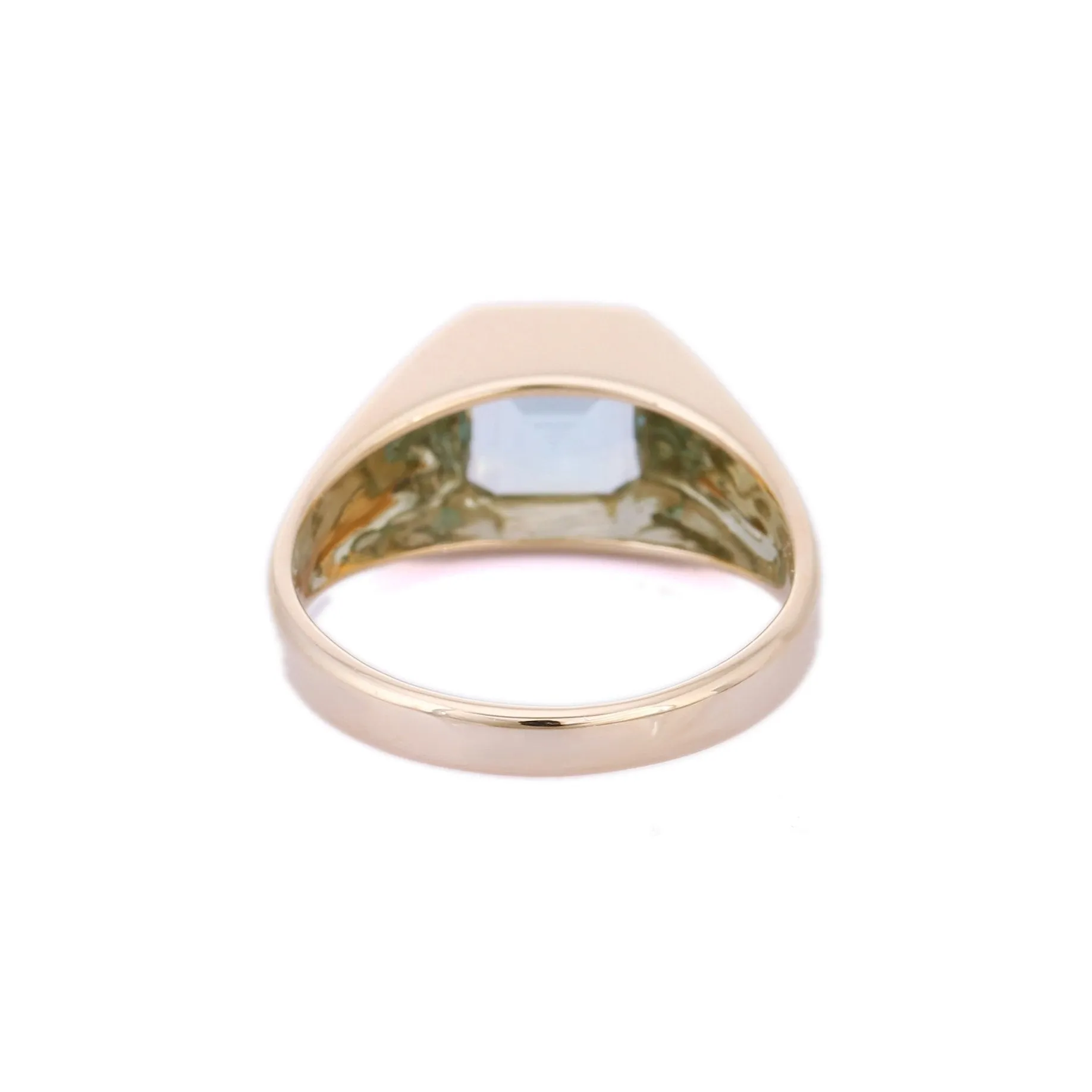 14K Yellow Gold Aquamarine Ring