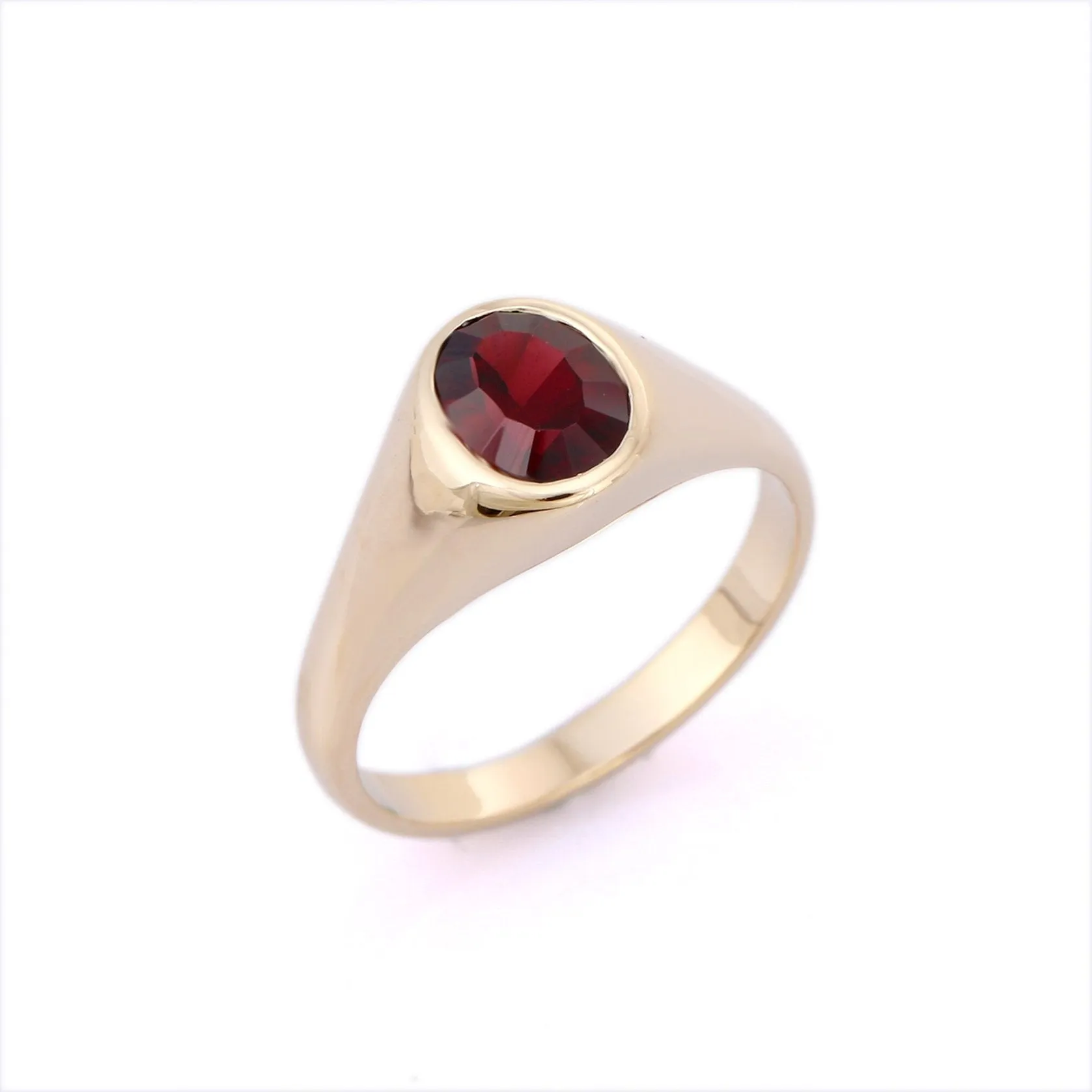 14K Yellow Gold Garnet Ring