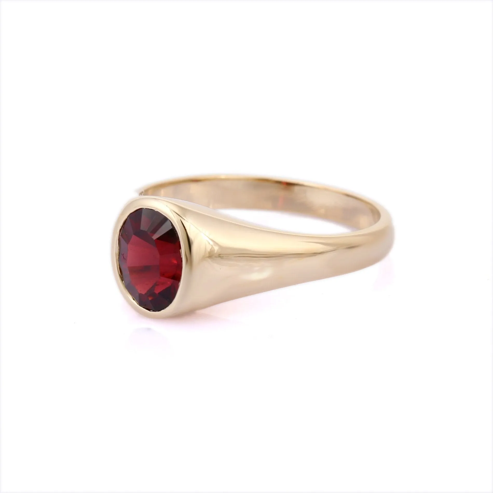 14K Yellow Gold Garnet Ring