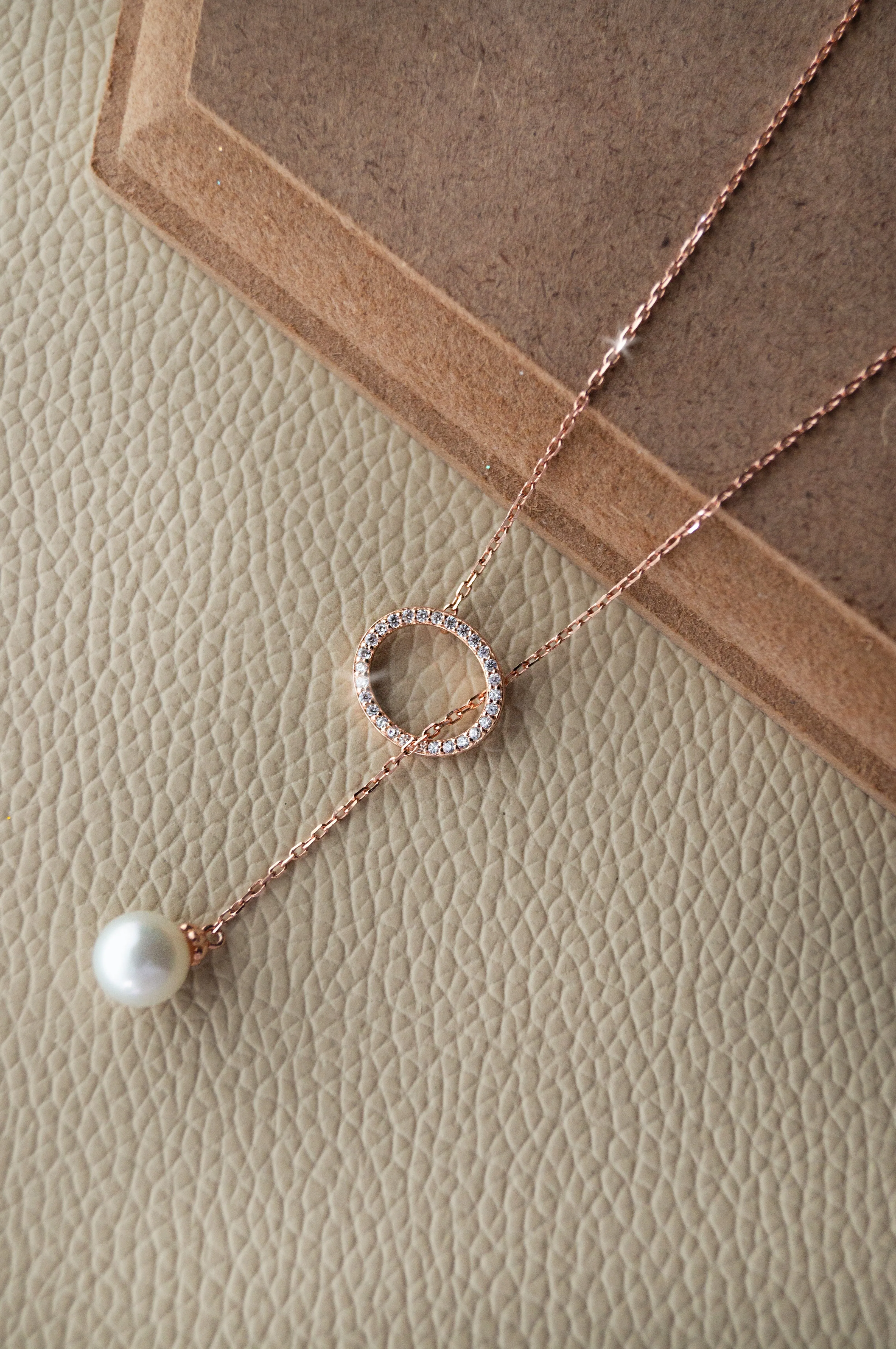 Adjustable Pearl With Circle Rose Gold Plated Sterling Silver Lariat Necklace