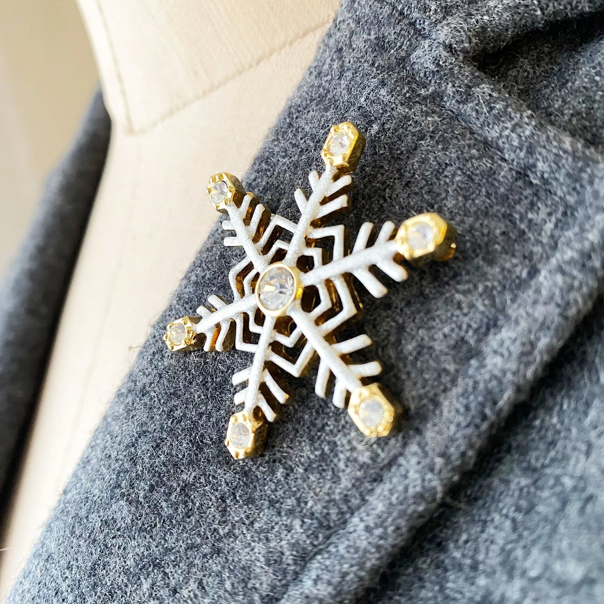 BUTLER vintage snowflake brooch