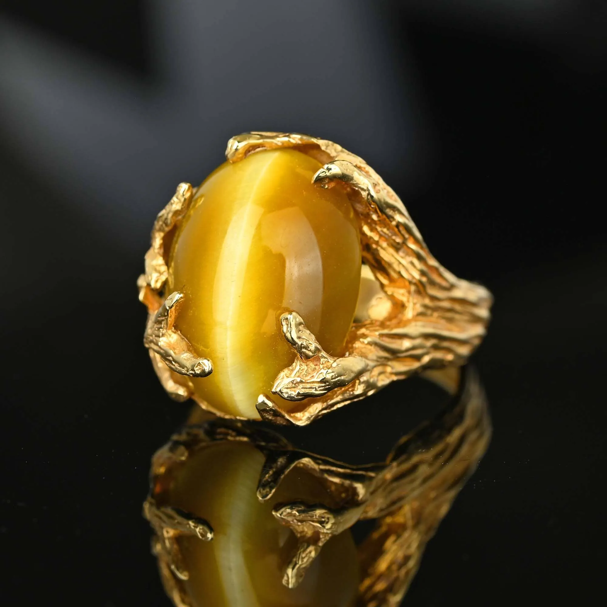 Chunky 14K Gold Brutalist Cat's Eye Chrysoberyl Ring