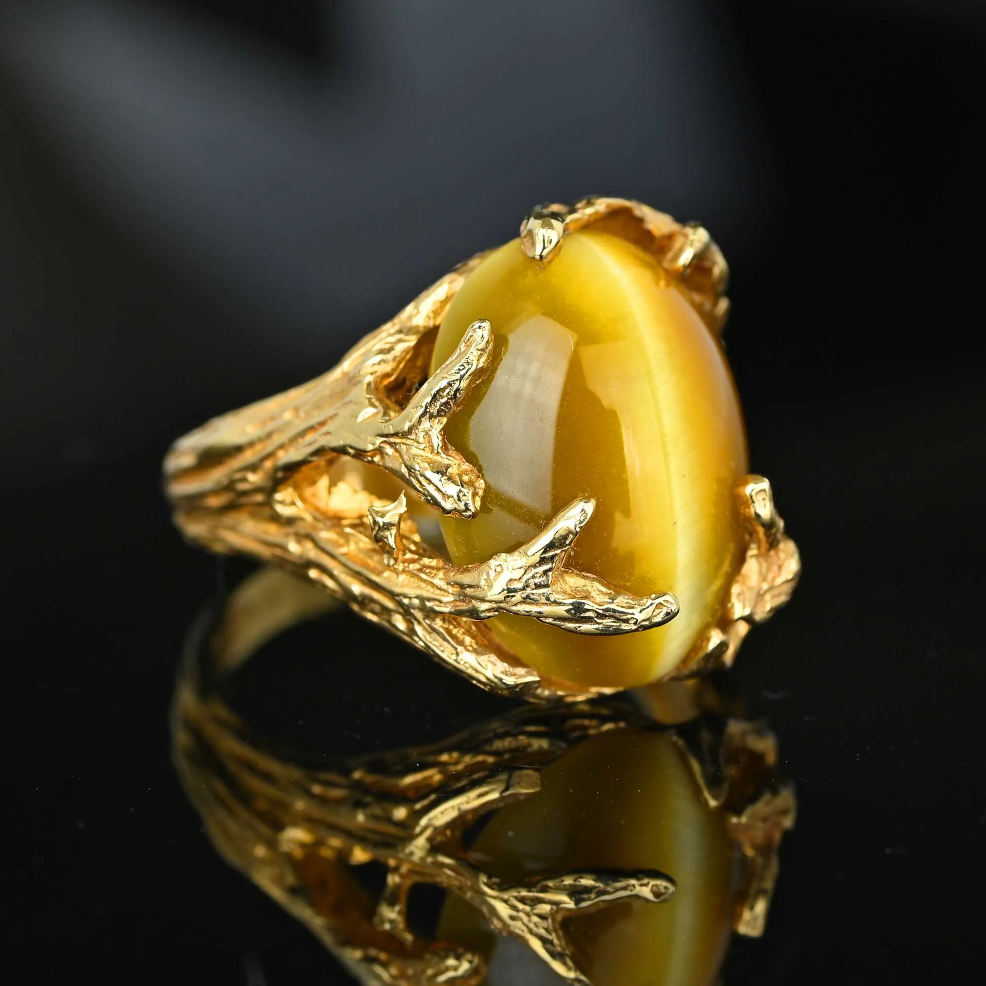 Chunky 14K Gold Brutalist Cat's Eye Chrysoberyl Ring