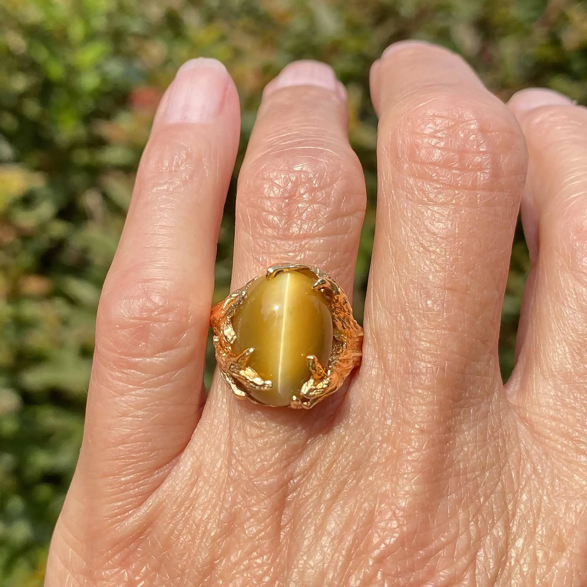 Chunky 14K Gold Brutalist Cat's Eye Chrysoberyl Ring