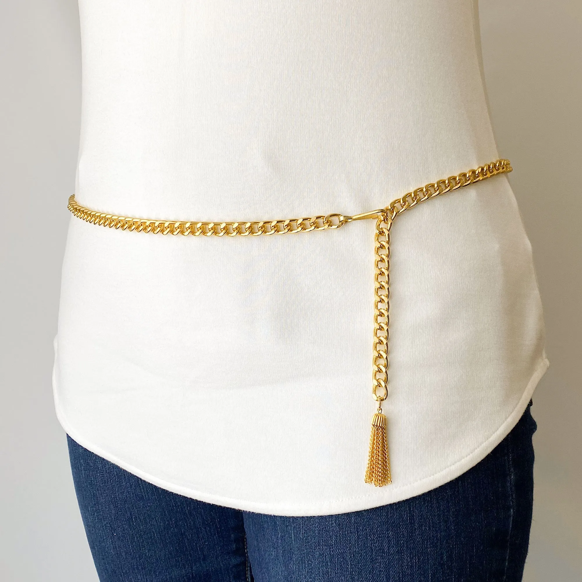 CLARISSA lightweight gold chain belt