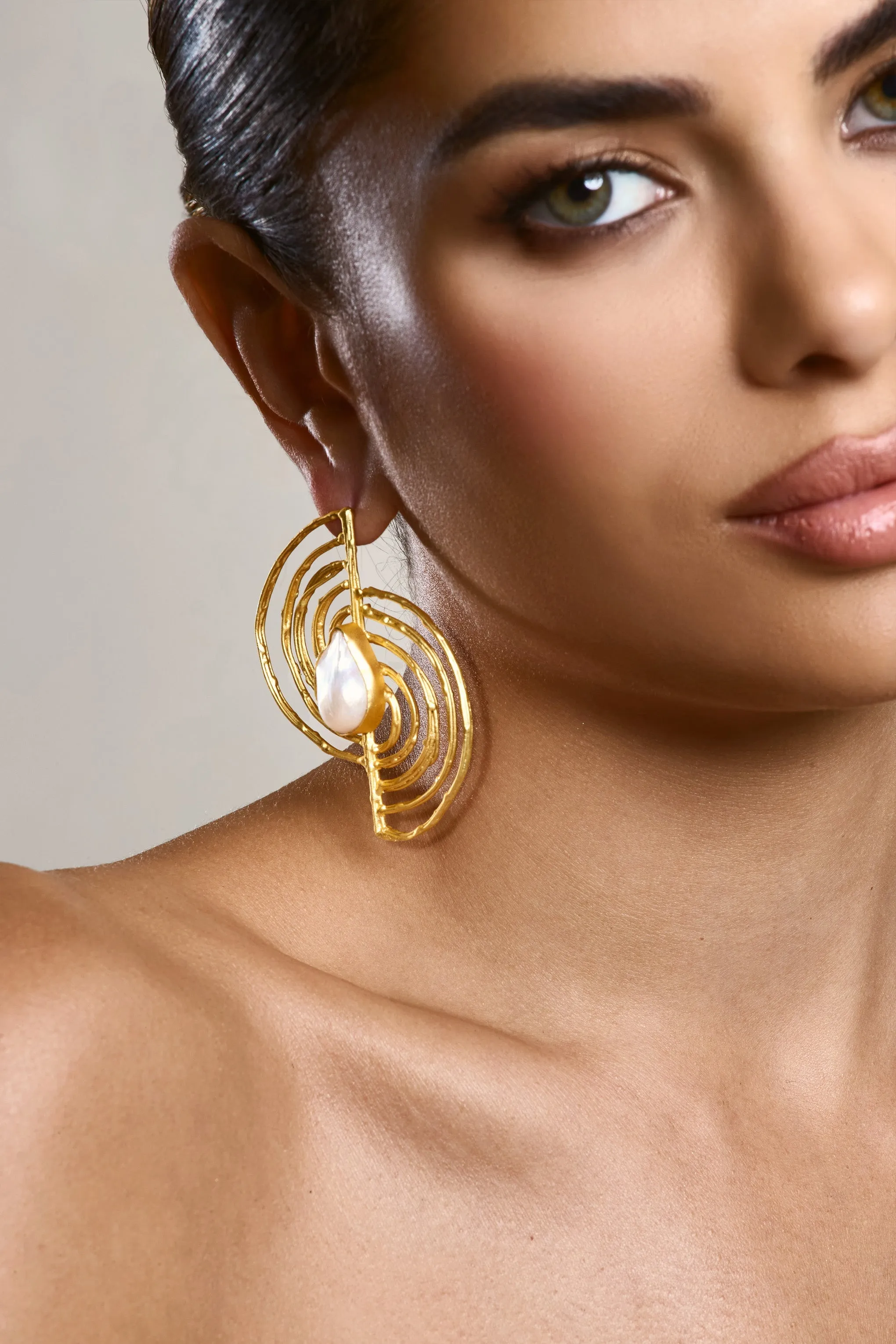 Coastline | Gold Abstract Earrings With Iridescent Shell