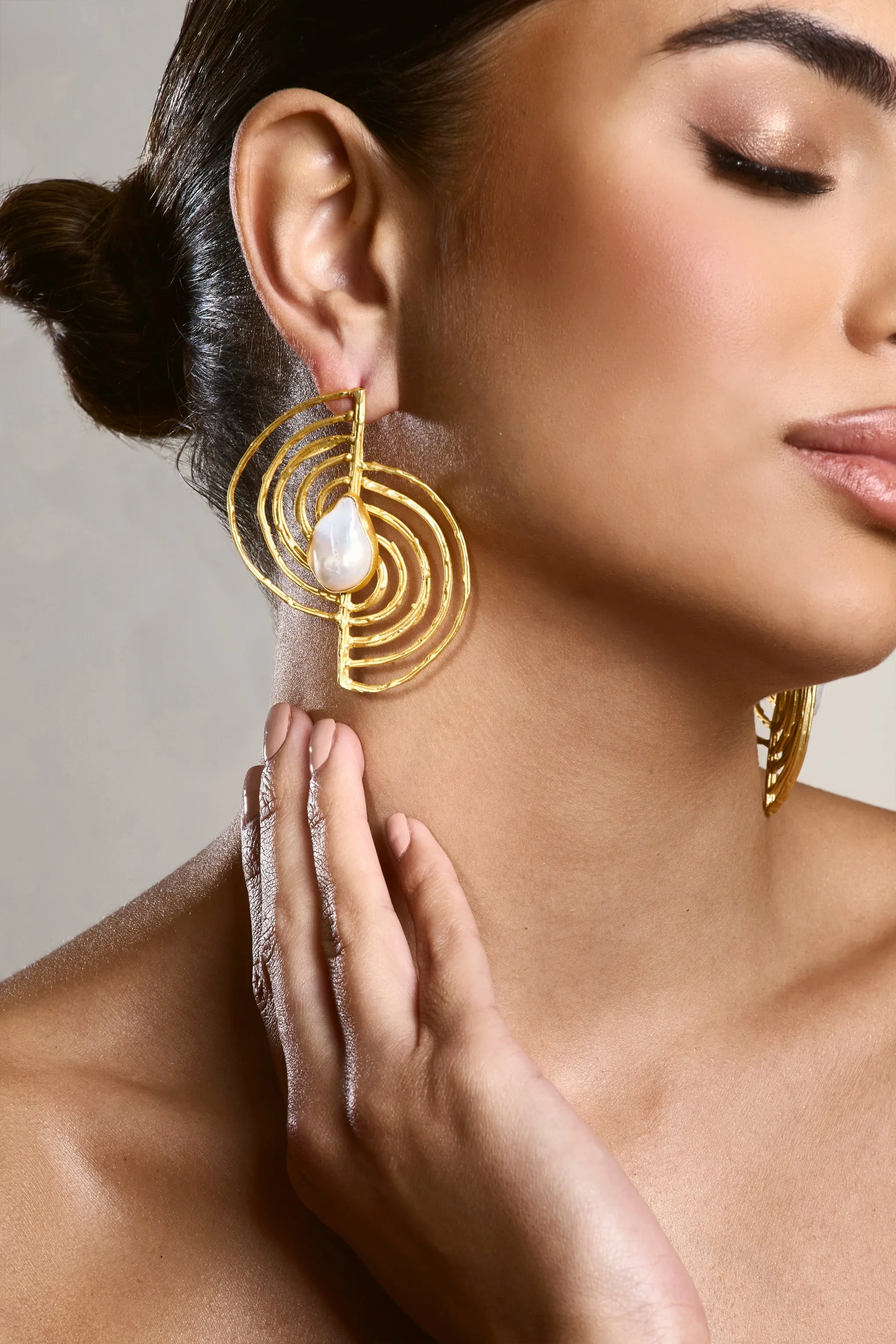 Coastline | Gold Abstract Earrings With Iridescent Shell