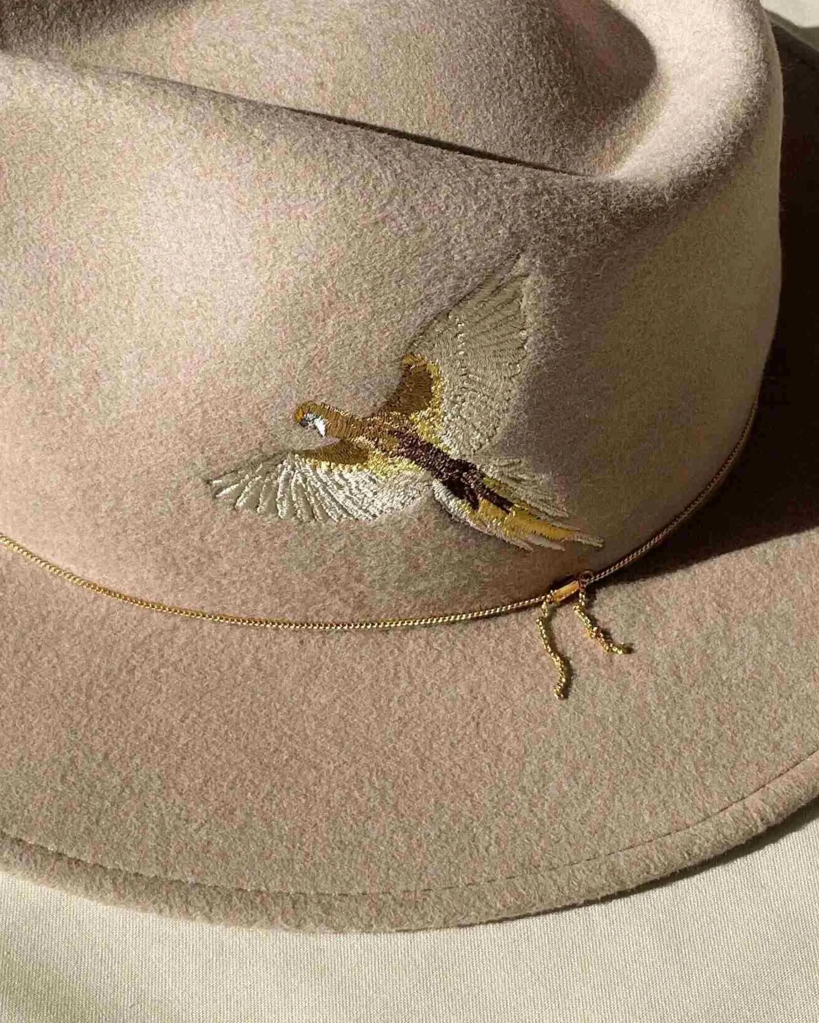 DAKOTA Embroidered Fedora | Light Beige