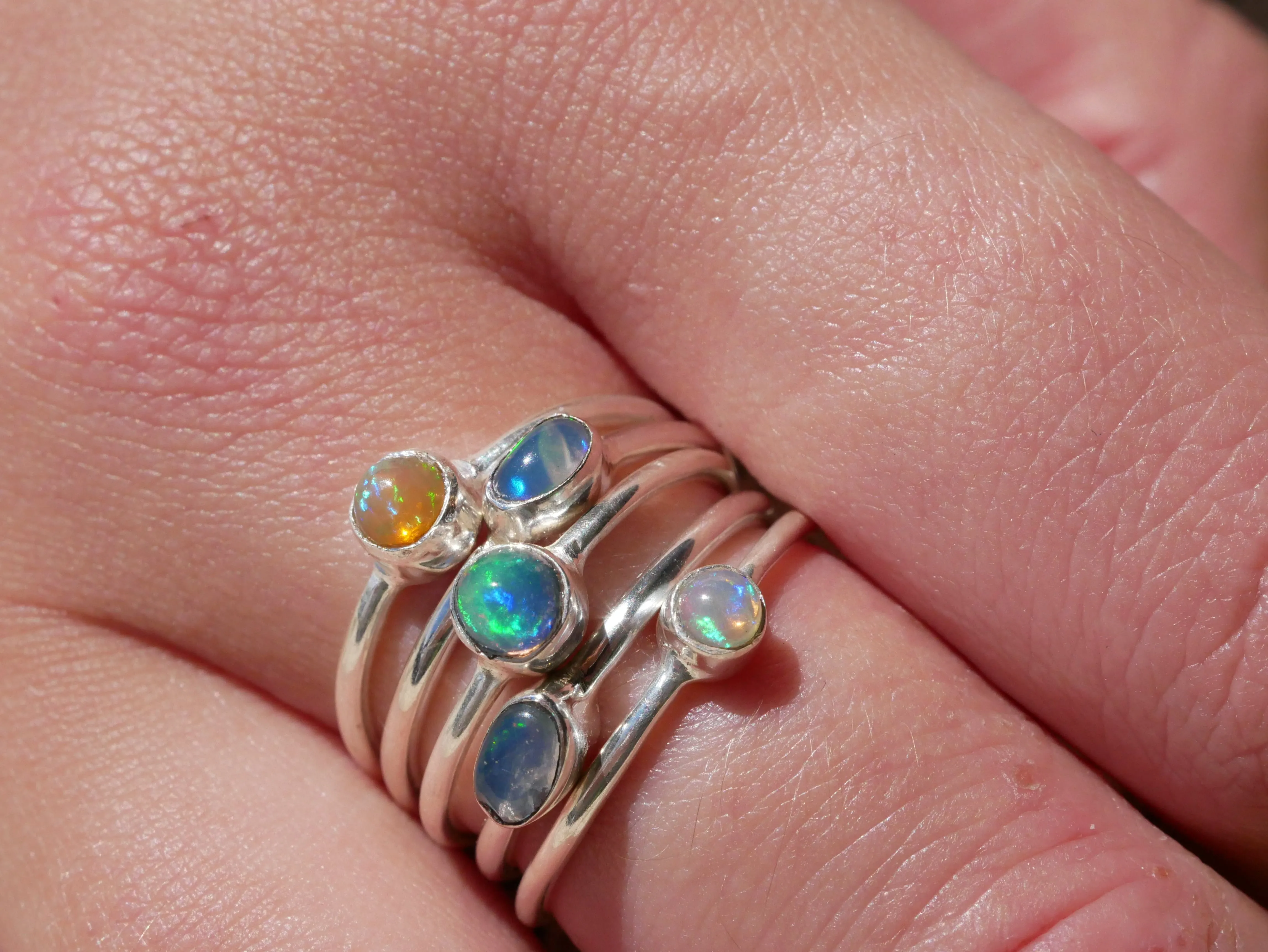 Ethiopian Opal Akoni Ring - XSmall Round