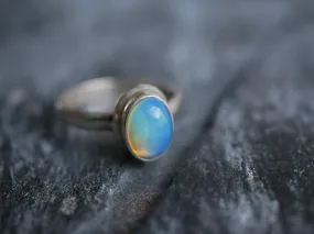 Ethiopian Opal Ari Ring - Oval