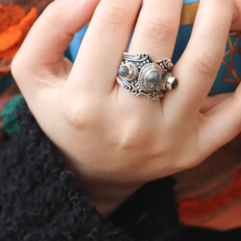 Ethnic Style Labradorite Boho Ring