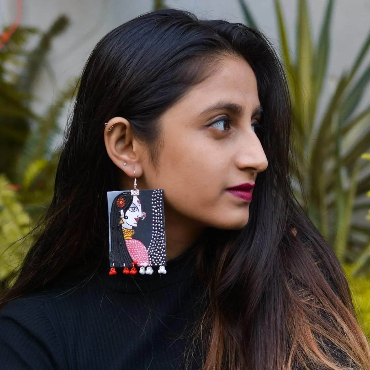 Freya Handpainted Black (Earrings)