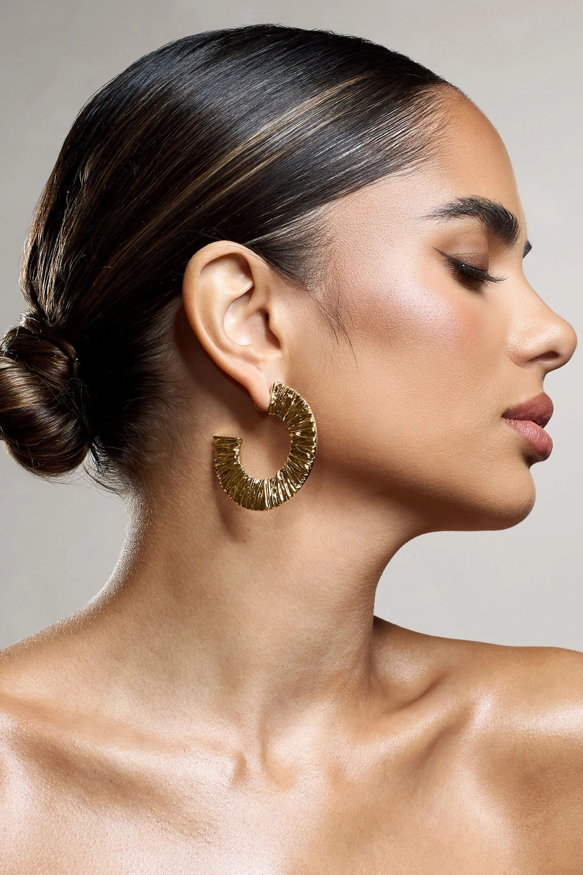 Gamora | Gold Textured Chunky Hoops