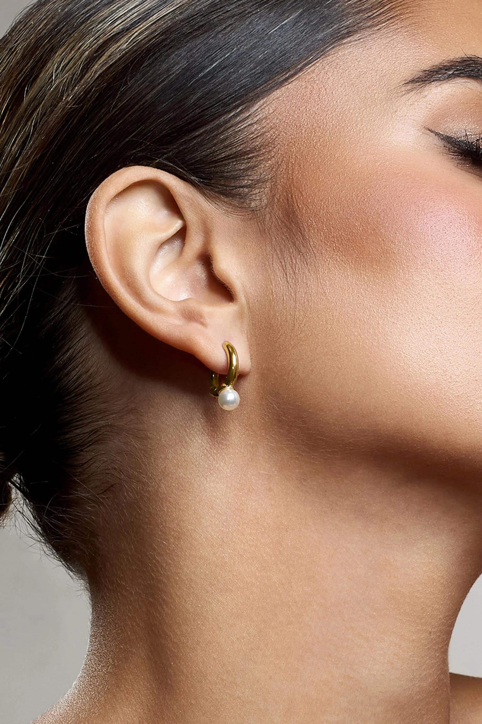 Gloss | Gold Pearl Small Hoop Earrings