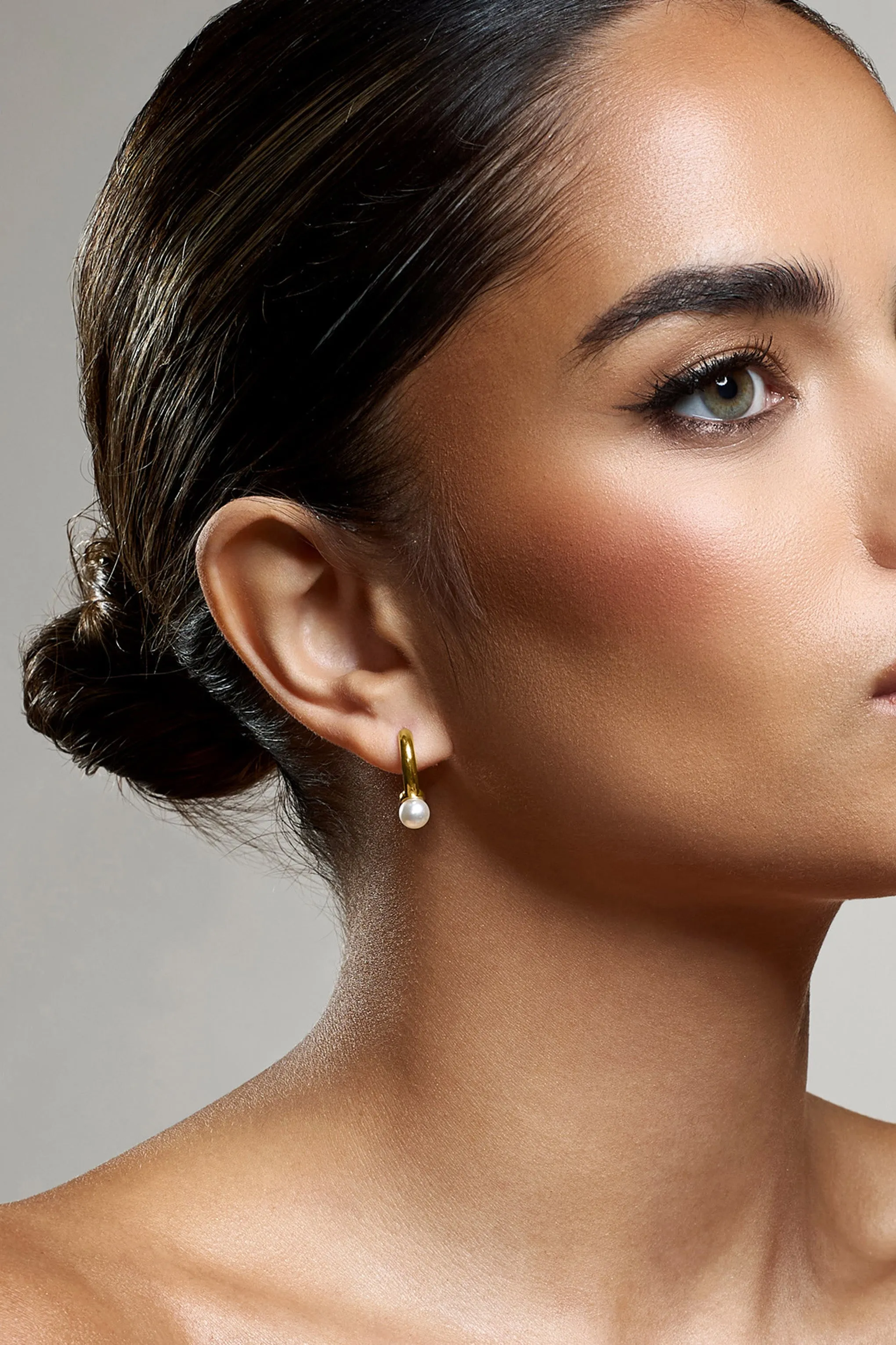 Gloss | Gold Pearl Small Hoop Earrings