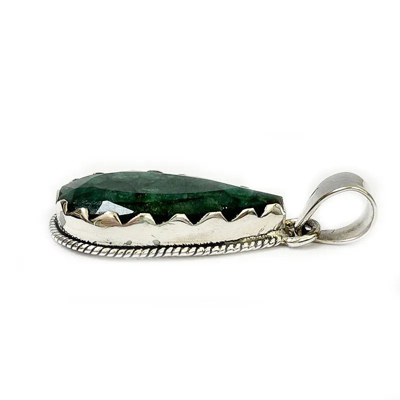 Lotus Emerald Quartz Teardrop Pendant