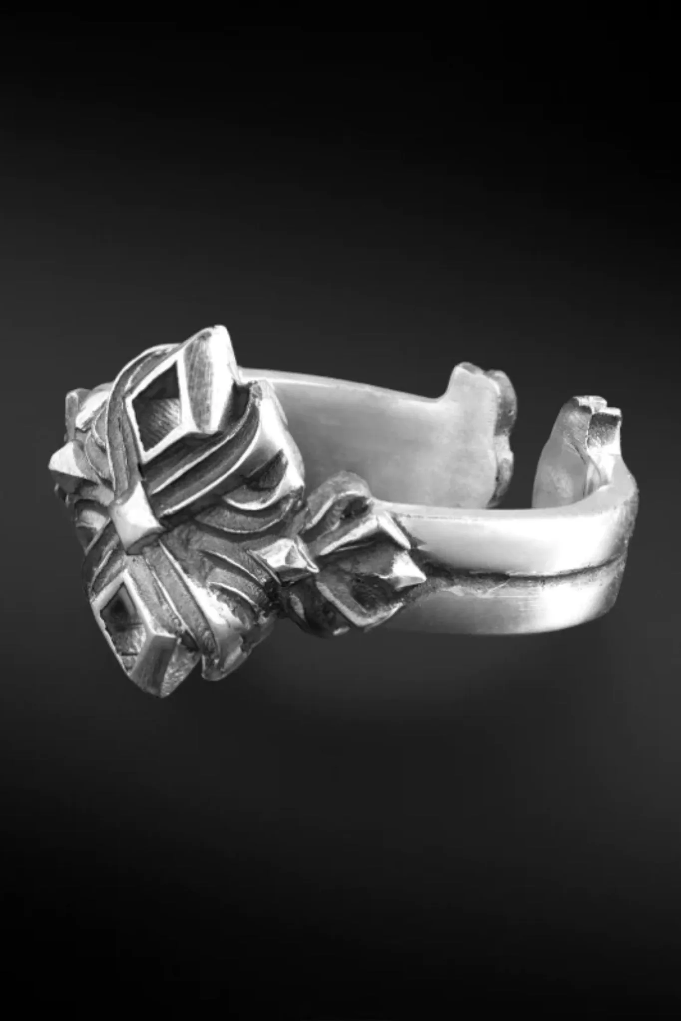 Lotusgot Ring