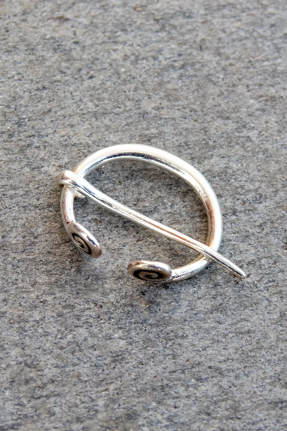 Nivlheim Ring Brooch