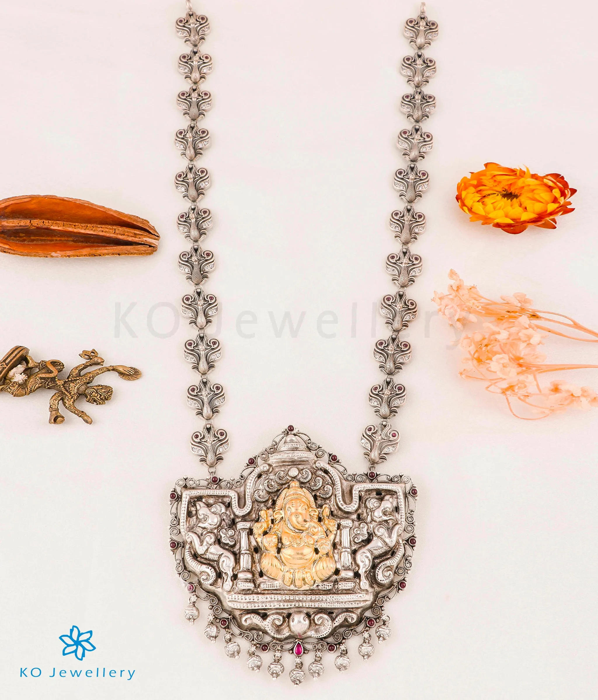 The Mahaganapati Silver Nakkasi Peacock Necklace