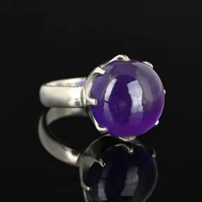 Vintage 8 CTW Amethyst Cabochon Ring in Sterling Silver